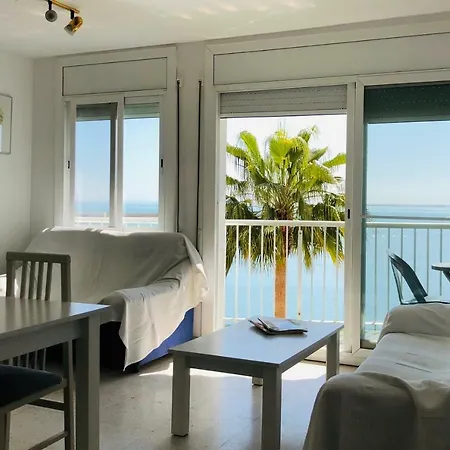 Platja L'arquitecte Амполья